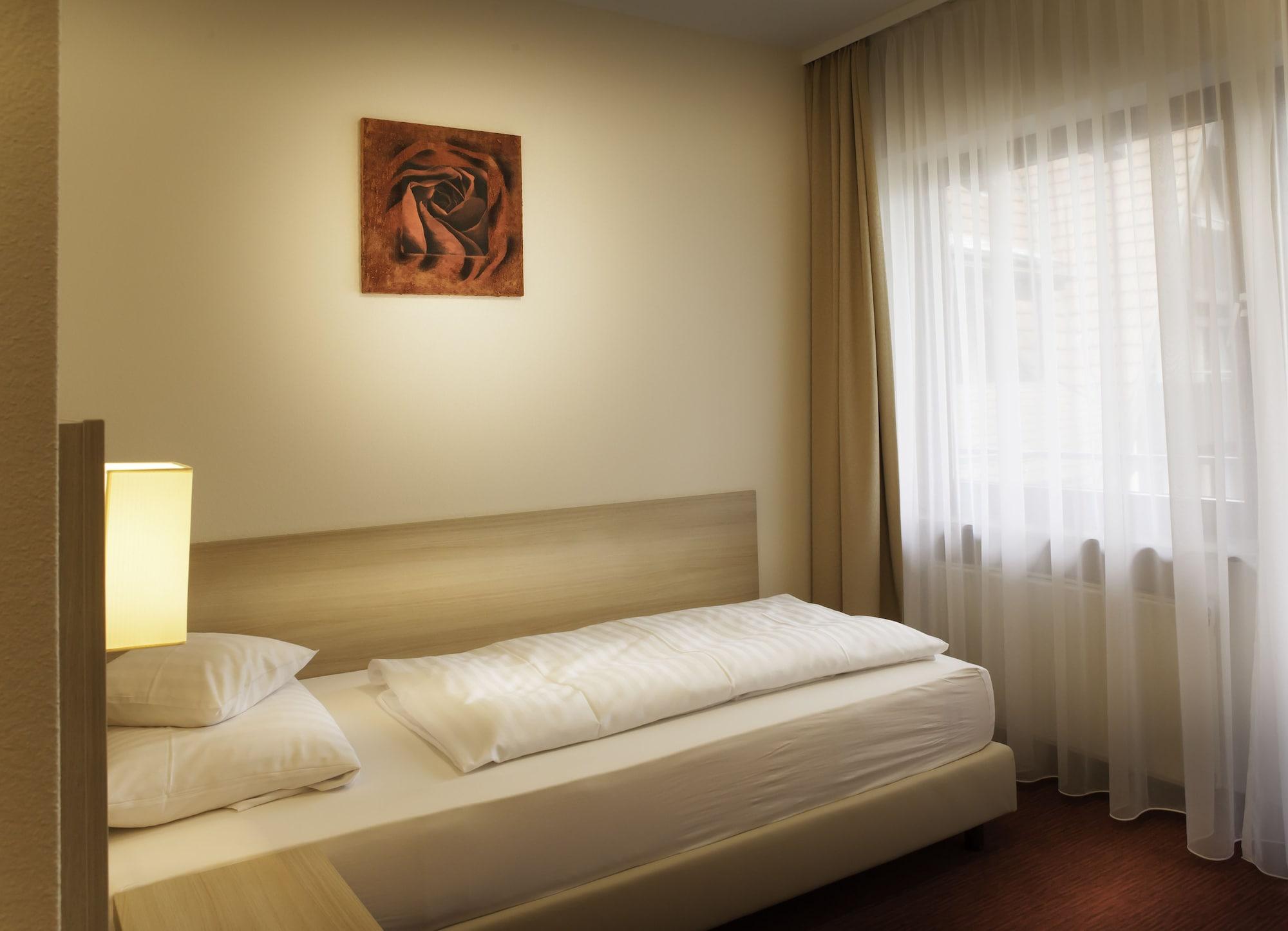 Flair Hotel Weinstube Lochner Bad Mergentheim Exterior photo